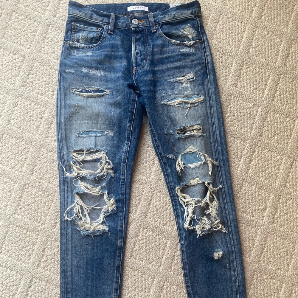 MOUSSY vintage distressed jeans